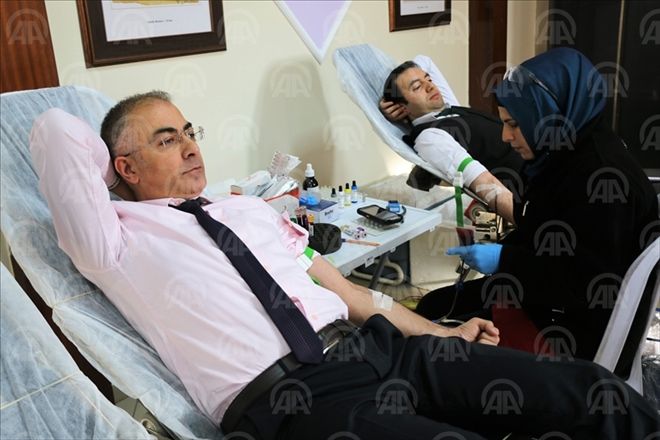 ÖZEL İDARE PERSONELİNDEN KAN BAĞIŞI