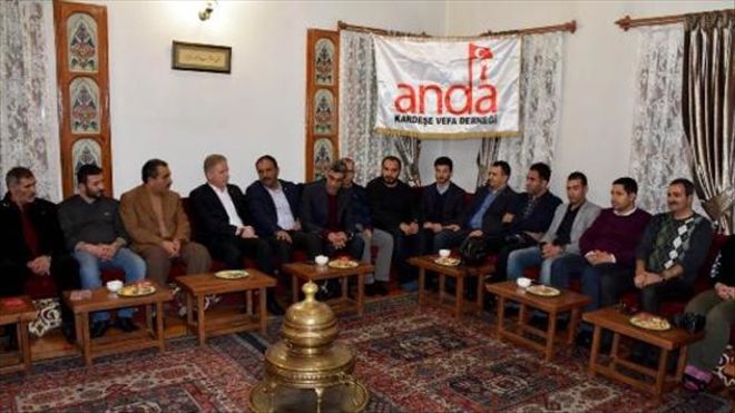 MESLEKTAŞLARI GAZETECİ İSMAİL GÜNEŞ´İ ANLATTI