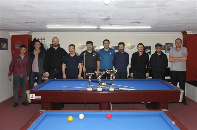 İl Bilardosu  TAVAN ARASINA SIKIŞMIŞ