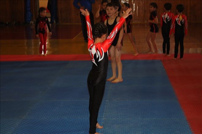 CİMNASTİKDE ÇALIŞMALAR SÜRÜYOR