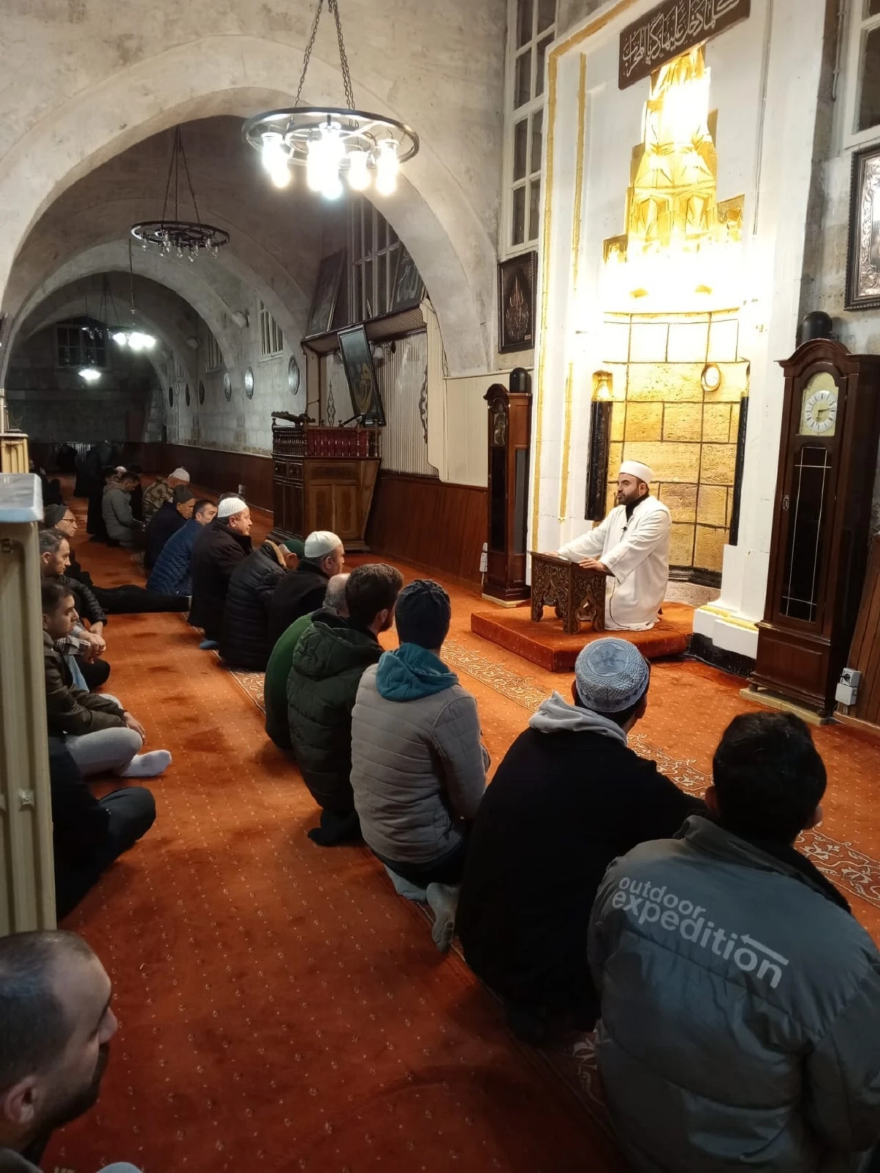 Sivas'ta Sabah Namazında Şehitler İçin Dua