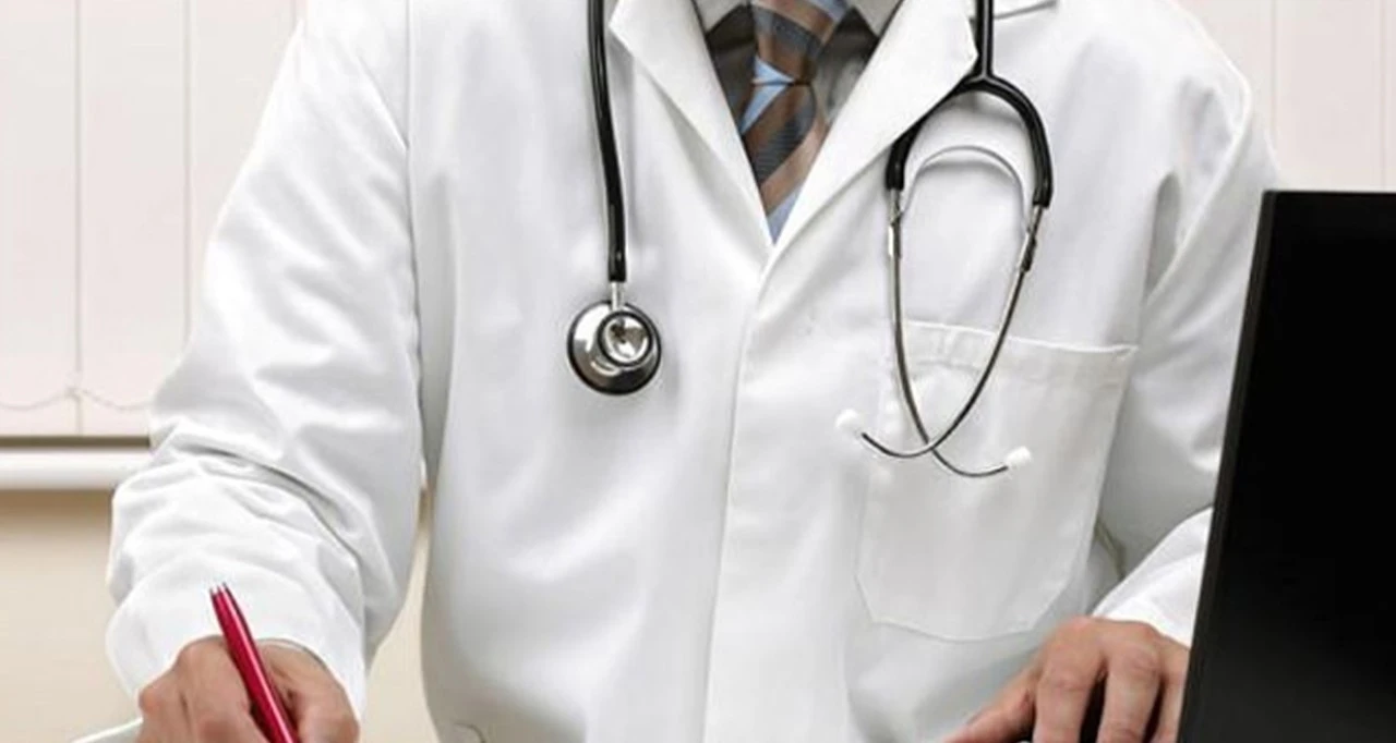 Bakanlıktan "sahte doktora" suç duyurusu
