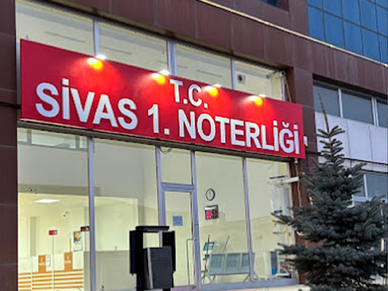 Birinci Noter Yeni Yerine Taşındı