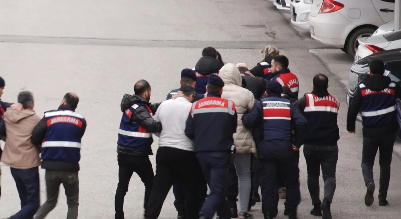 81 ilde operasyon!  85 şüpheli yakalandı