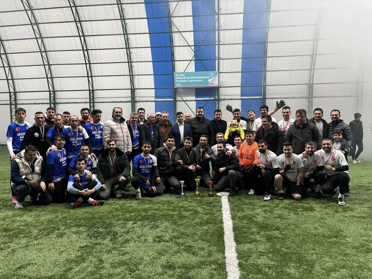 Suşehri'nde Kurumlar Arası Futbol Turnuvası Sona Erdi