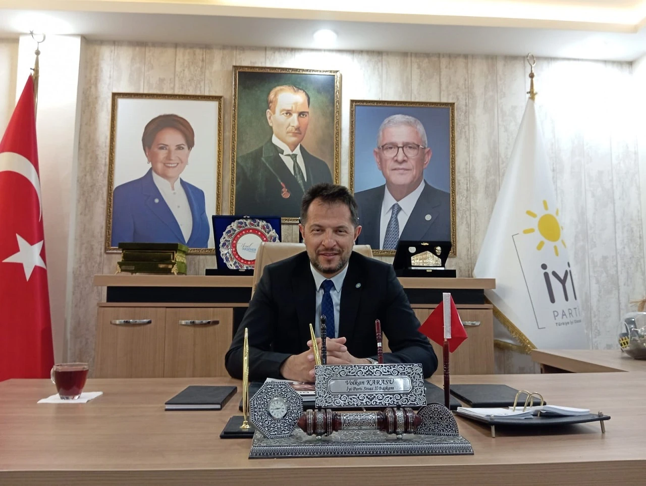 Volkan Karasu'dan Asgari Ücret Tepkisi:" Alın Teri Yine Çalındı''