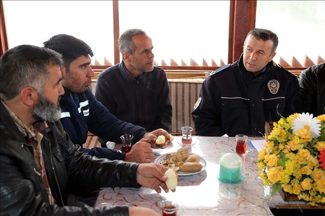 POLİSTEN SÜRÜCÜLERE PATATESLİ DENETİM