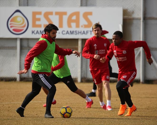 HAZIRLIKLAR TEKLE SÜRDÜ