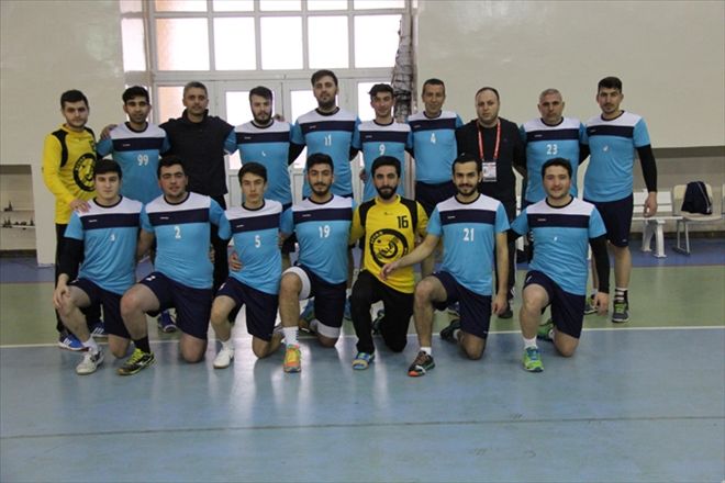 DEMİRSPOR KAZANMAYI SÜRDÜRÜYOR