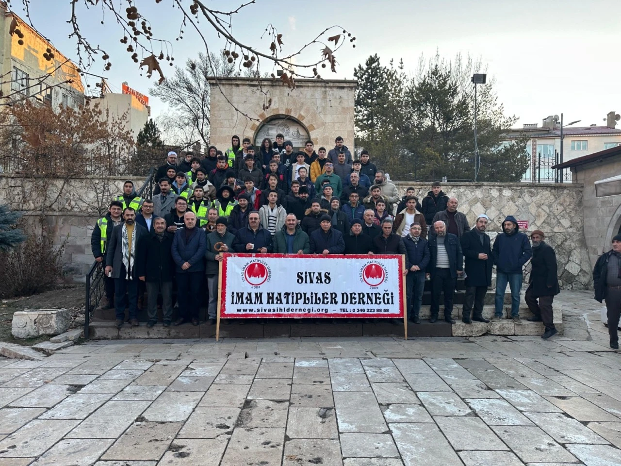 Sivas’ta Gençler Sabah Namazında Buluştu