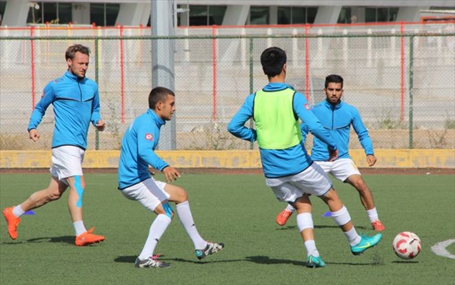 ŞARKIŞLASPOR, ÇORUM DEPLASMANINDA