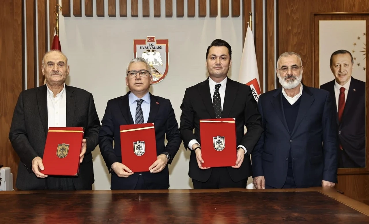 Sivas'ta Eğitime Anlamlı Bağış