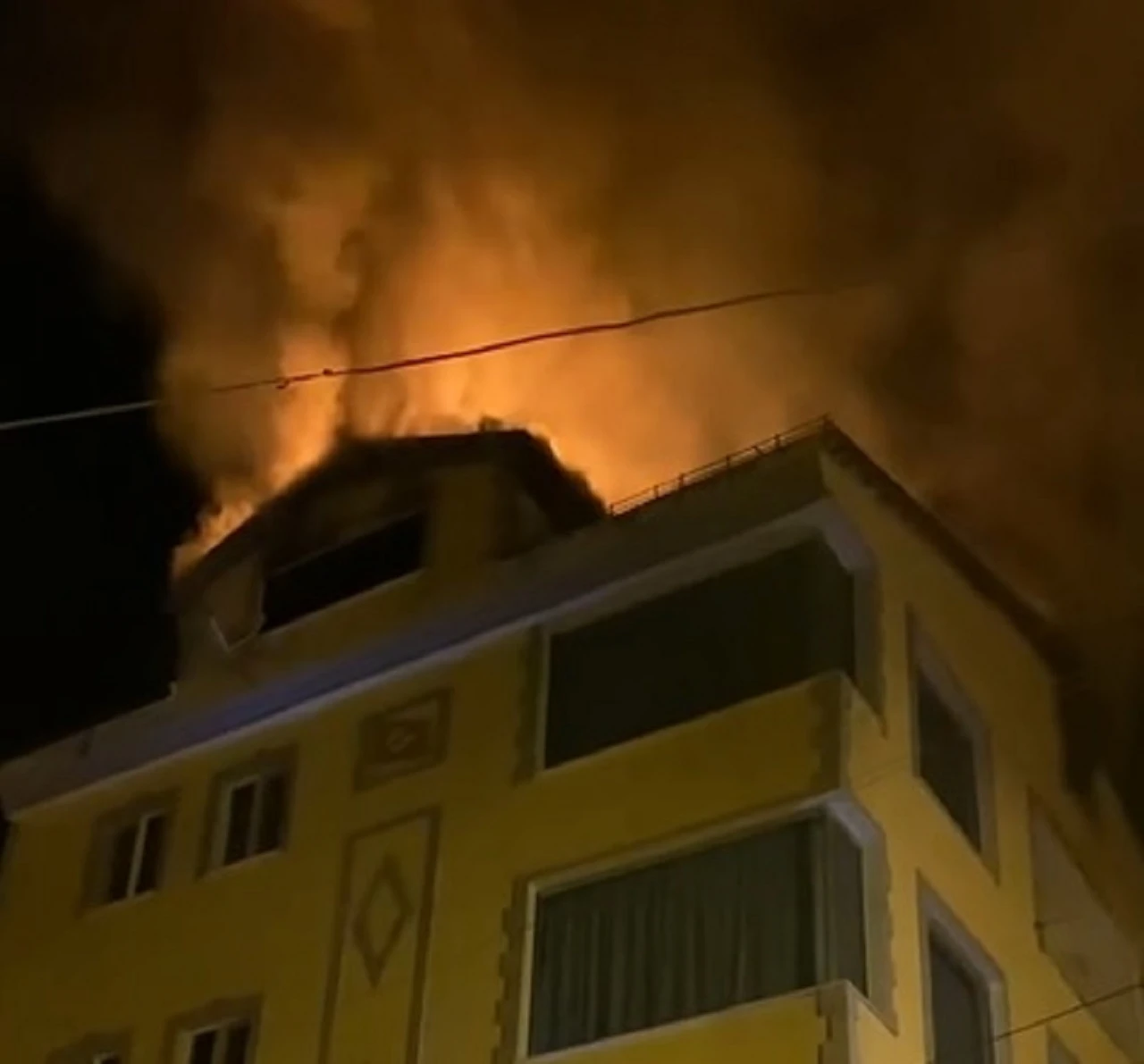 Sivas’ta Korkutan Yangın