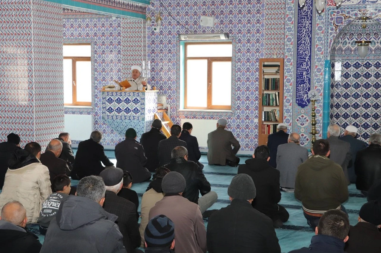 Müftü Vaaz ve İrşat Yolunda