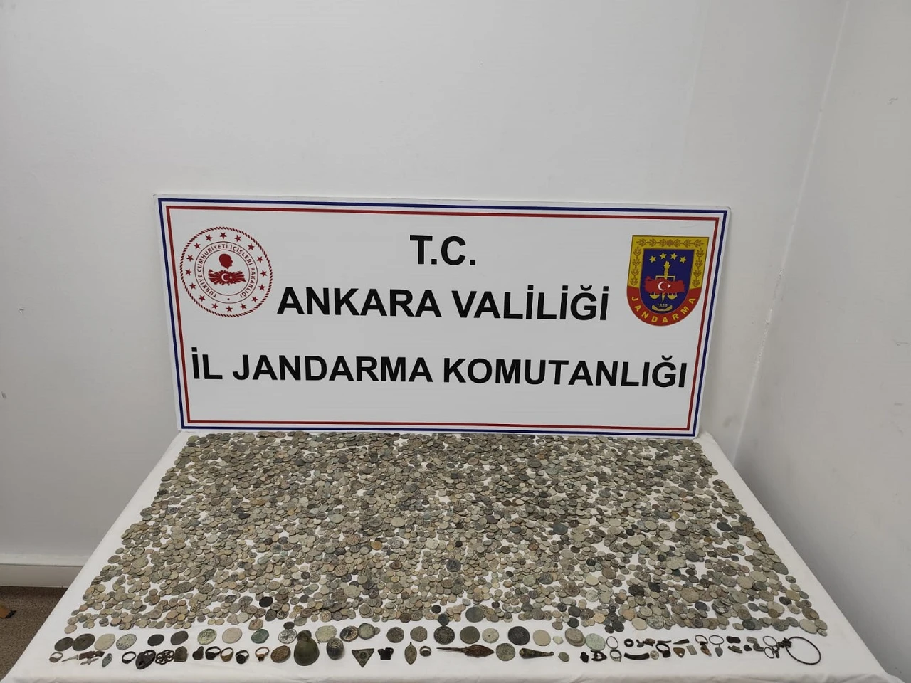 3 milyon lira değerinde tarihi eser ele geçirildi