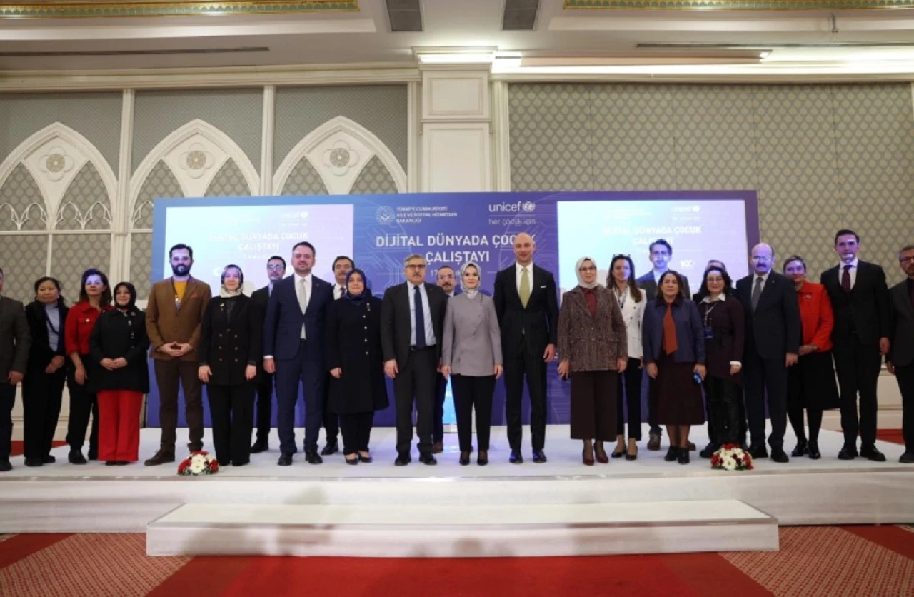 "Dijital Dünyada Çocuk Çalıştayı"nın raporu tamamlandı