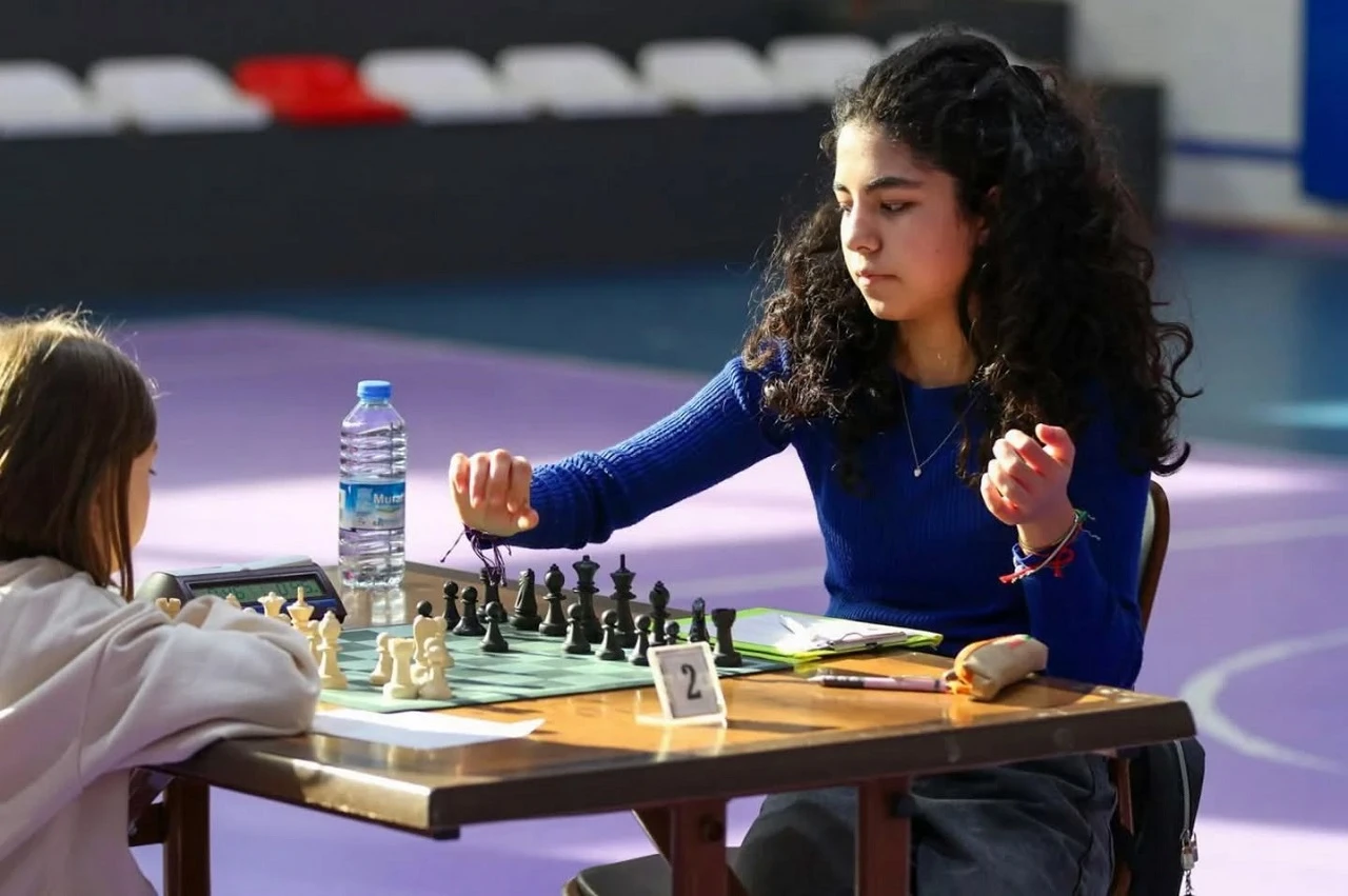 Sivas’ta Kadınlar Satrançta Yarıştı