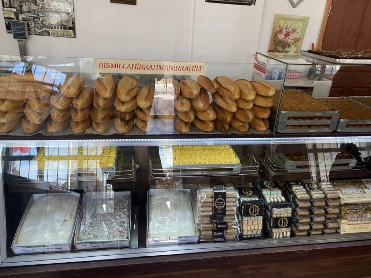 Sivas’ta Halk Ekmek Fırını Açıldı