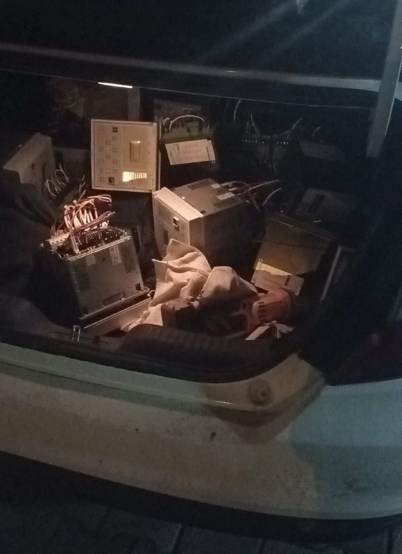 Sivas'ta Elektrik Dağıtım Şirketlerini Zarara Uğratan Şebekeye Darbe