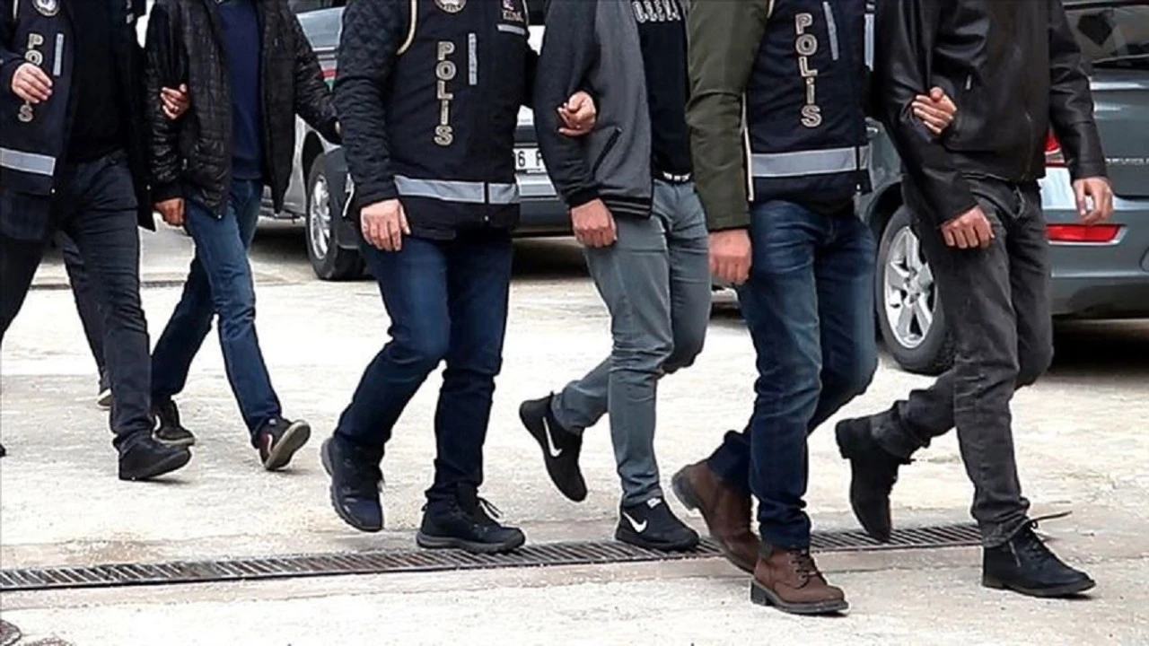Kıskaç-38 operasyonlarında 24 şüpheli tutuklandı