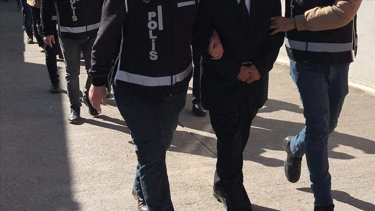 'Hücre-11' Operasyonunda 23 Şüpheli Yakalandı"