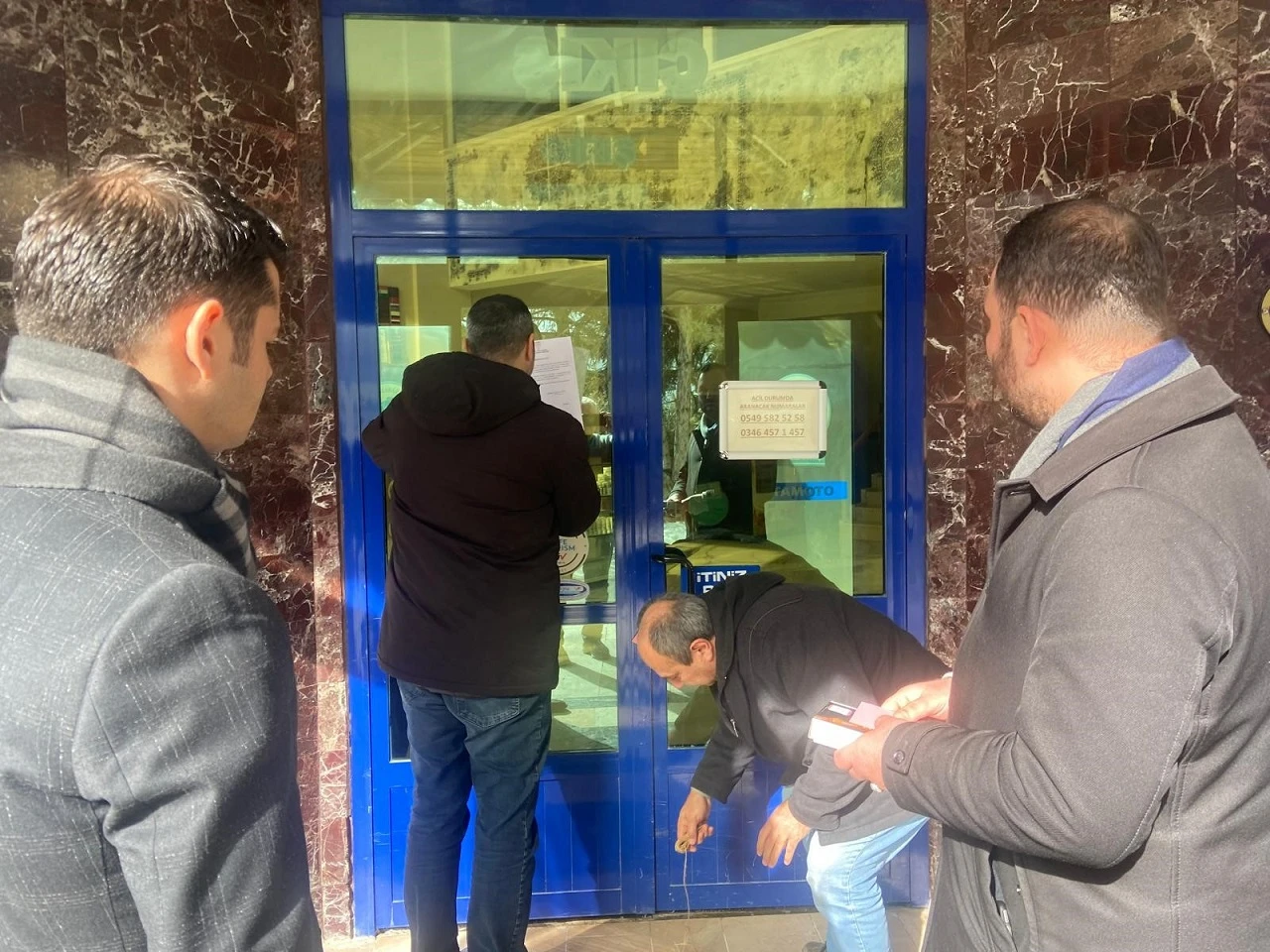 Sivas'ta İşletme Mühürlendi, Hastalar Mağdur
