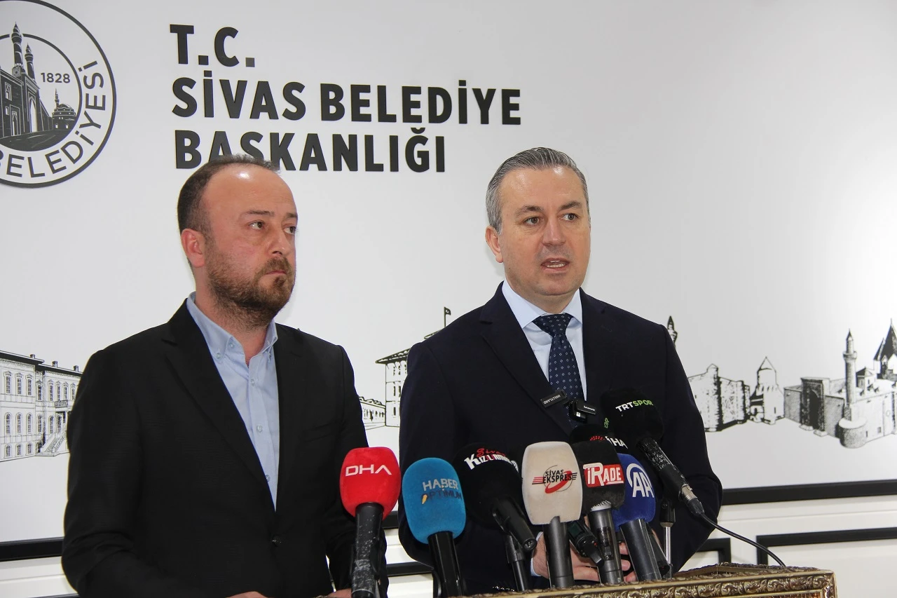 Zor Günler Geçiren Sivasspor'a Anlamlı Destek