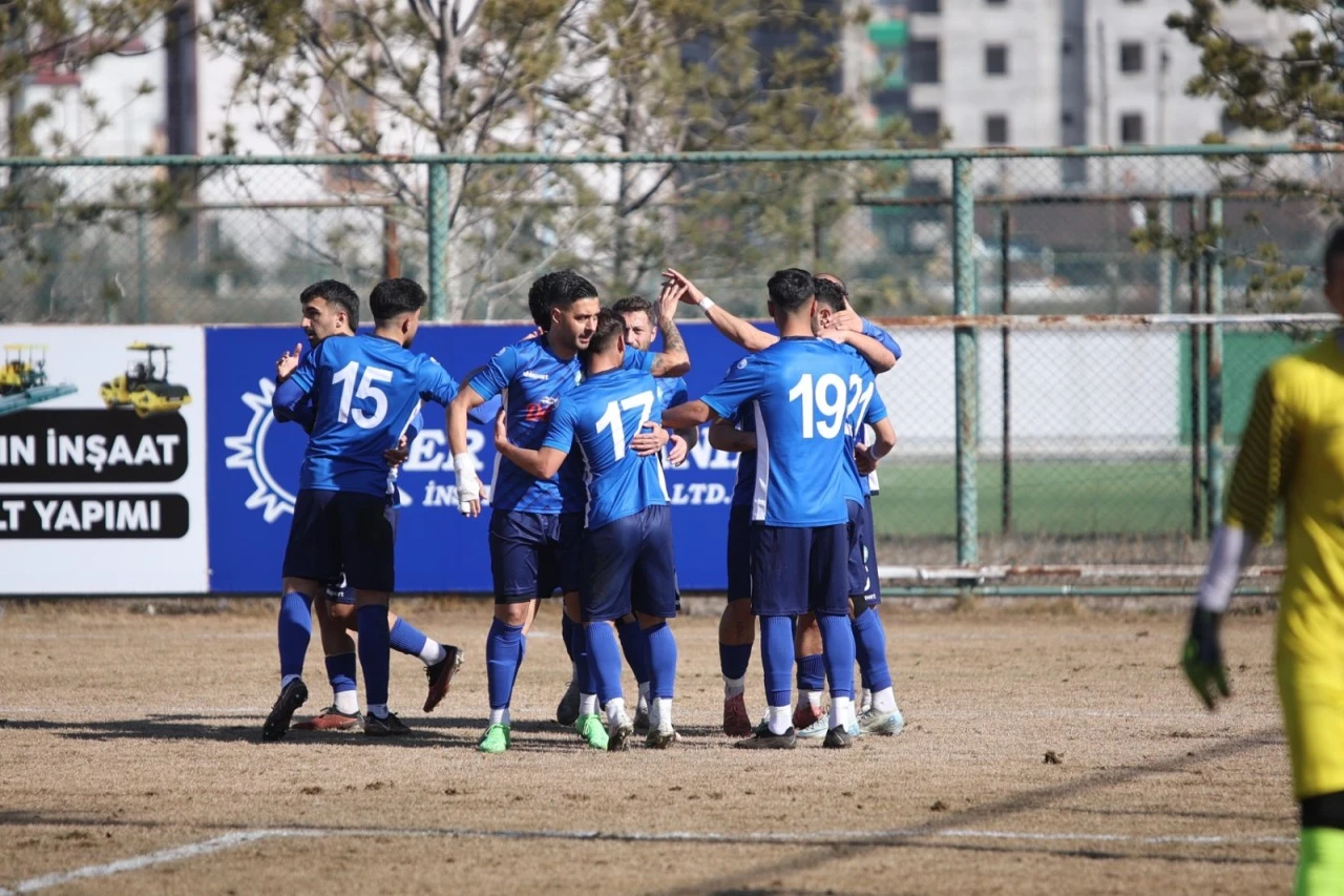 Sivas Gücü 3 attı 3 Aldı!