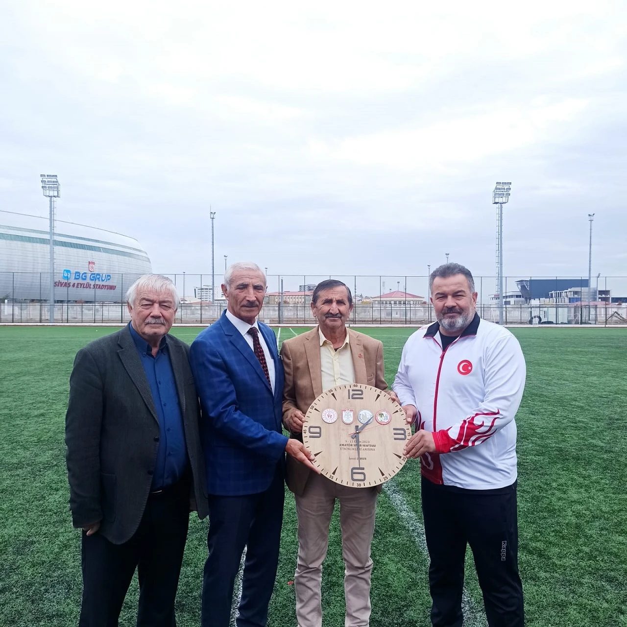 Sivas'ta Futbol İl Temsilcisi Doğan Özçelik Oldu