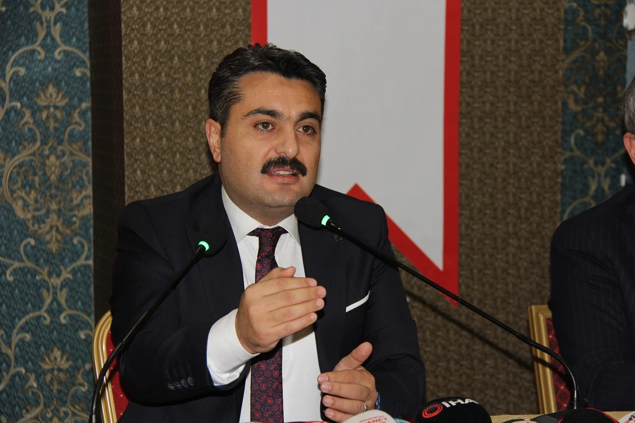 Sivas'ta Eğitimde Başarı Sürecek