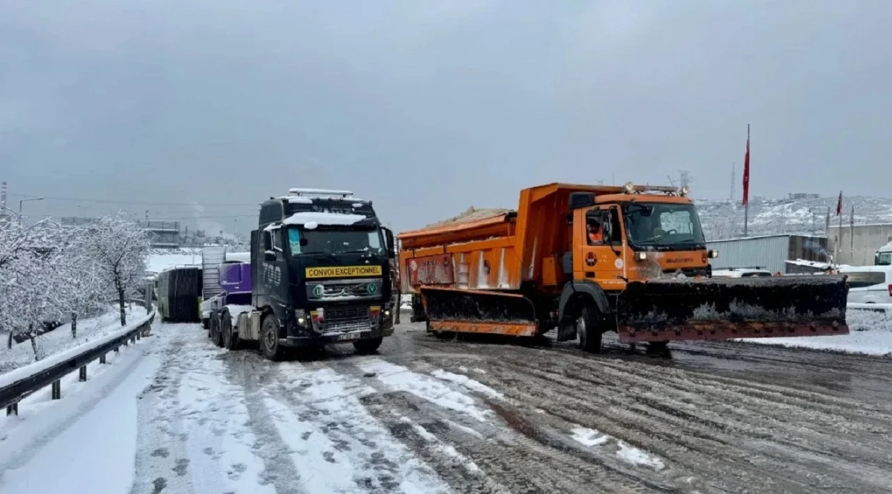6 İlde O Araçlara Trafik Yasağı