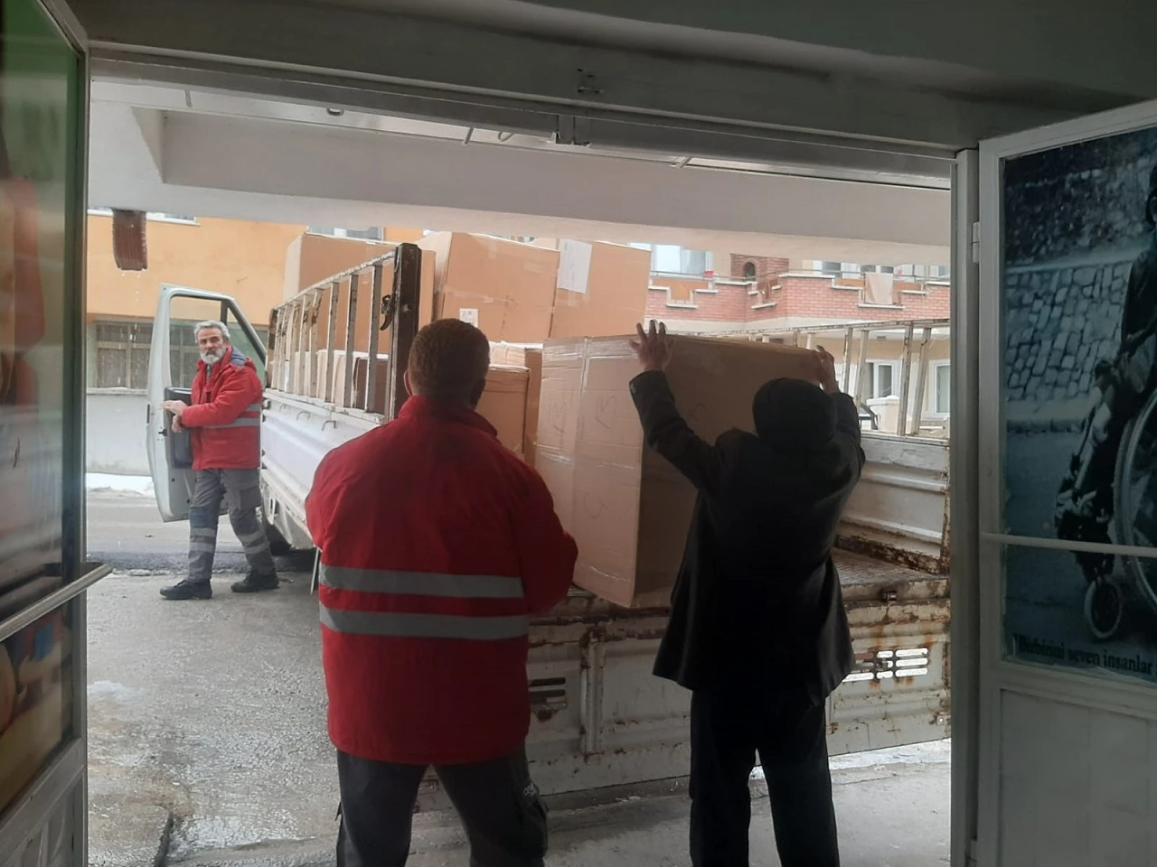 Sivas’ta 10 Bin Adet Hasta Bezi Desteği Başladı