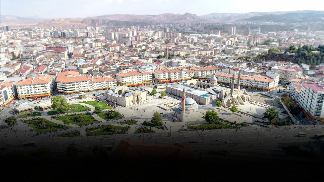 Sivas’ta 328 Binaya Yapı Ruhsatı Verildi   