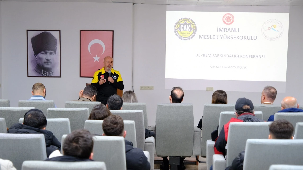 Sivas'ta Deprem Haftasında Anlamlı Panel