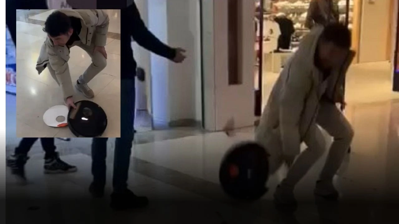 Sivas'ta Bir Adam Süpürgeyi Mağaza Önünde Parçaladı