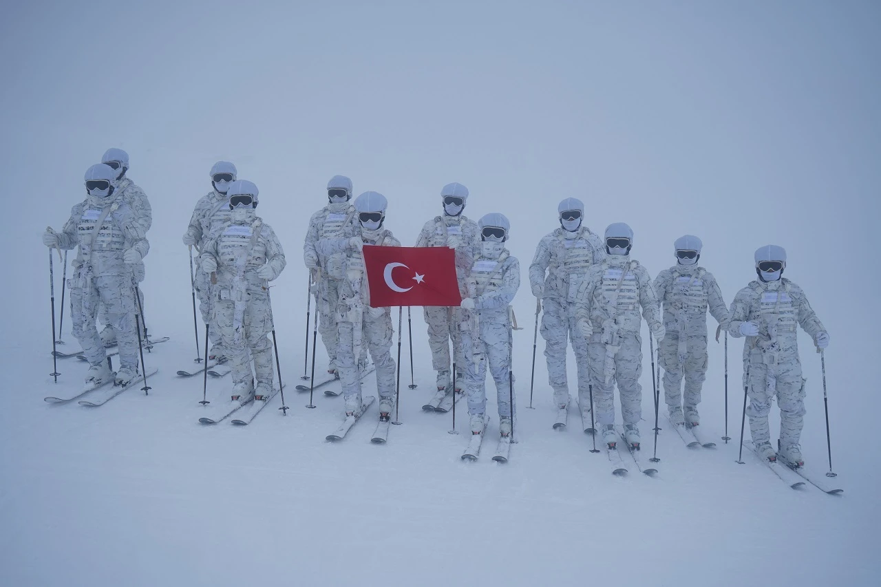 Özel Kuvvetler, Zorlu Kış Koşullarında Eğitimde