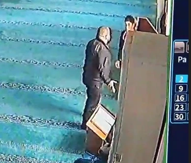 Sivas'ta Kur'an Okuyan Çocuğu Darp Etti