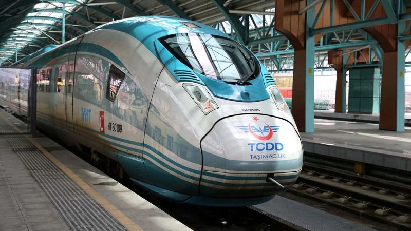 97 Milyon Kişi Yüksek Hızlı Treni Kullandı