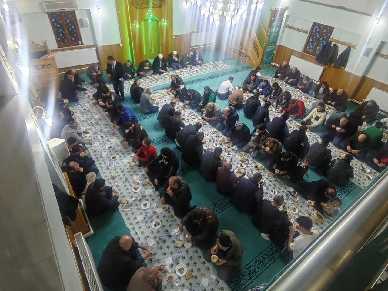 Camide iftar yapıldı