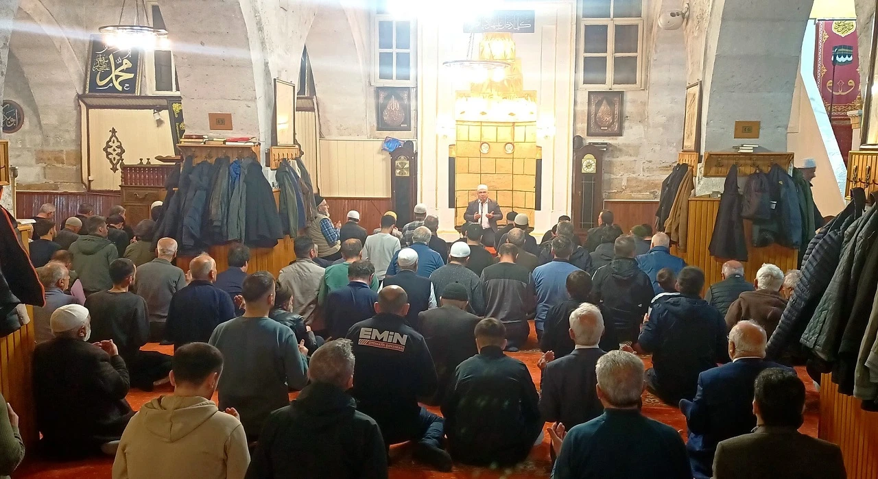Sivas'ta Şehitler İçin Mevlit