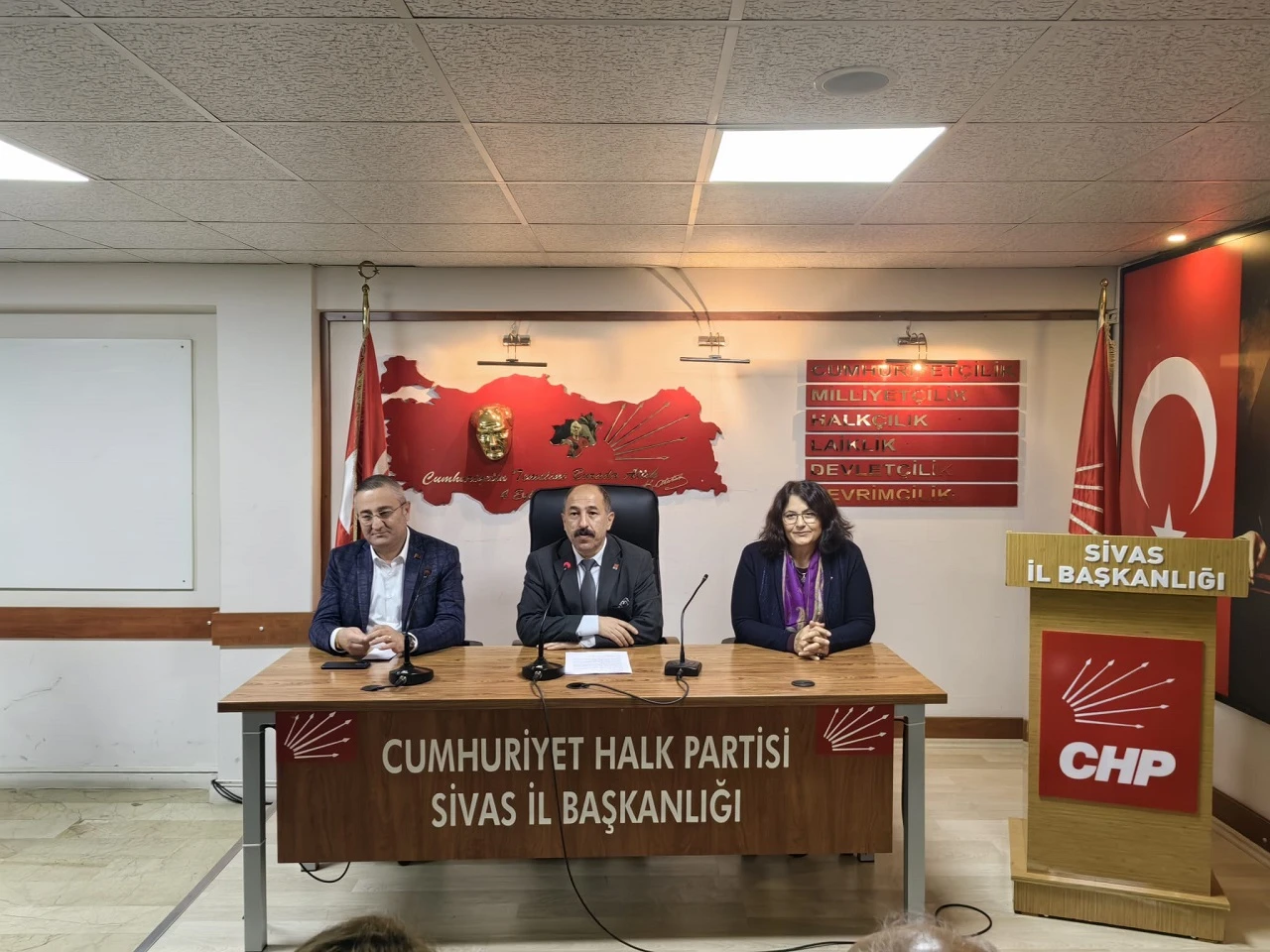 CHP Sivas İl Başkanından Tepki: "Hedef Alınan Milletin Ta Kendisidir''