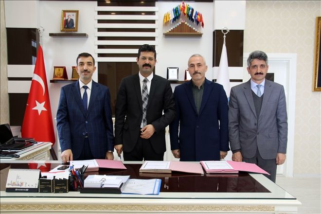 ŞARKIŞLA´da OKUL-SANAYİ İŞBİRLİĞİ PROTOKOLÜ İMZALANDI