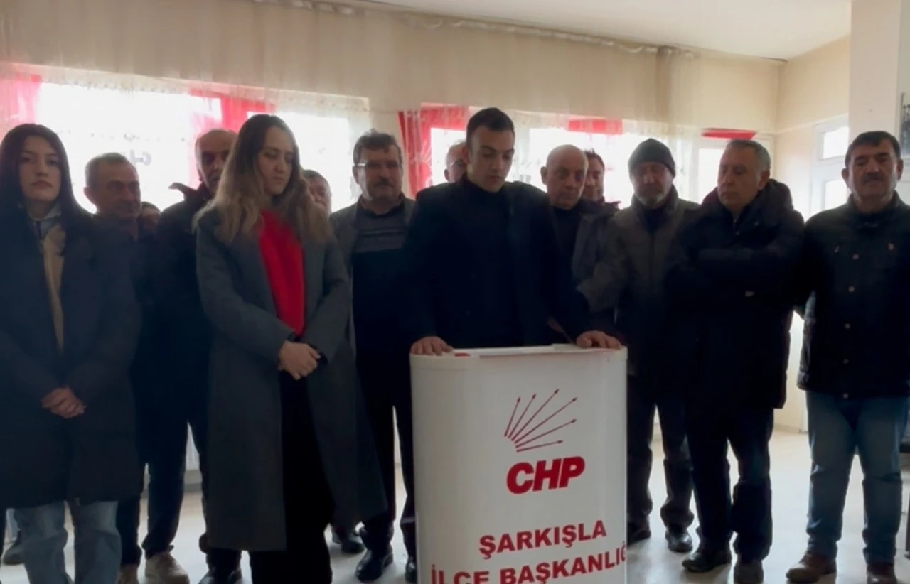 CHP Şarkışla İlçe Teşkilatı’ndan Gözaltılara Tepki