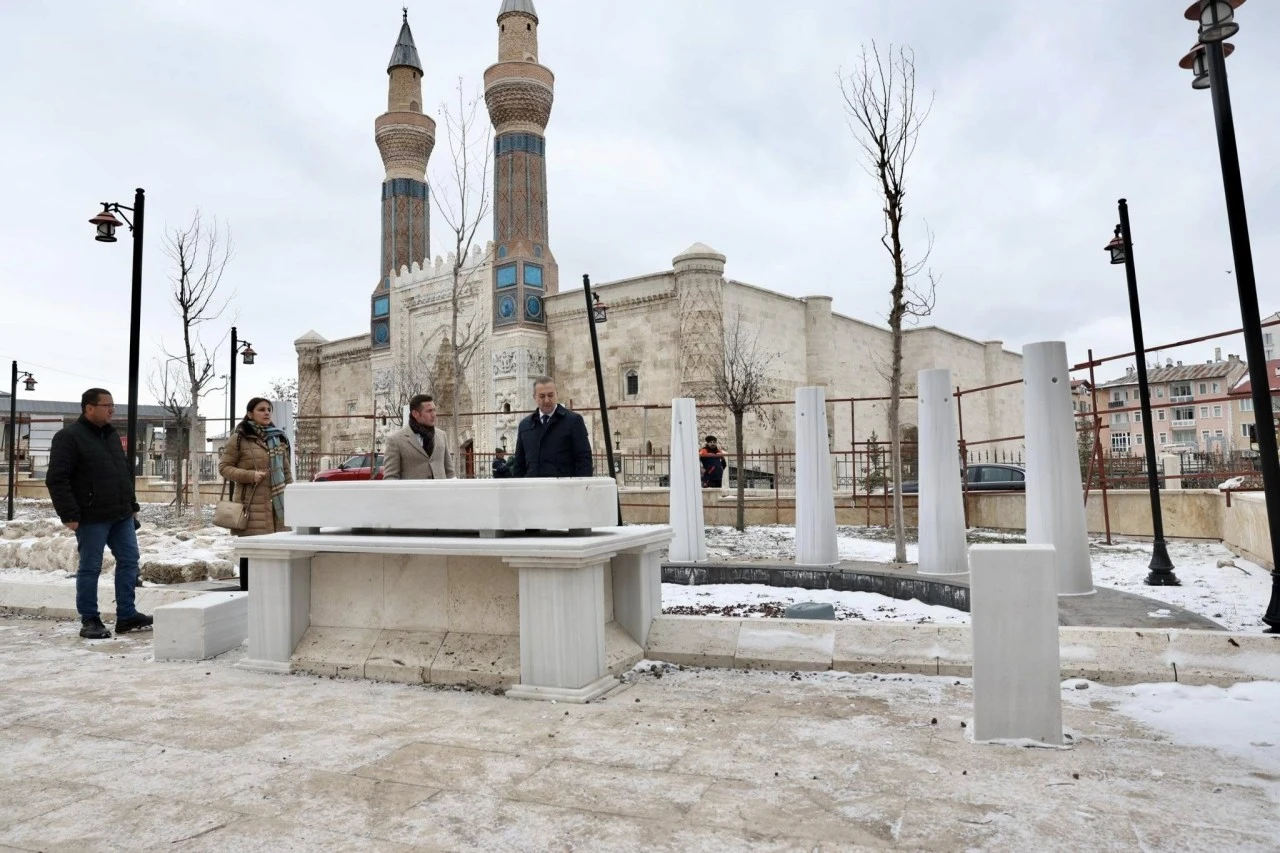 Sivas'ta Tartışılan O Alanda Çalışmalar Başladı!