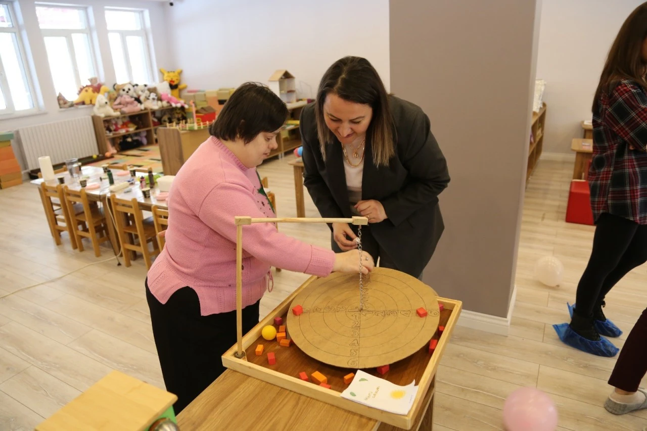 Down Sendromlu Öğrencilerin Yüzleri Güldü