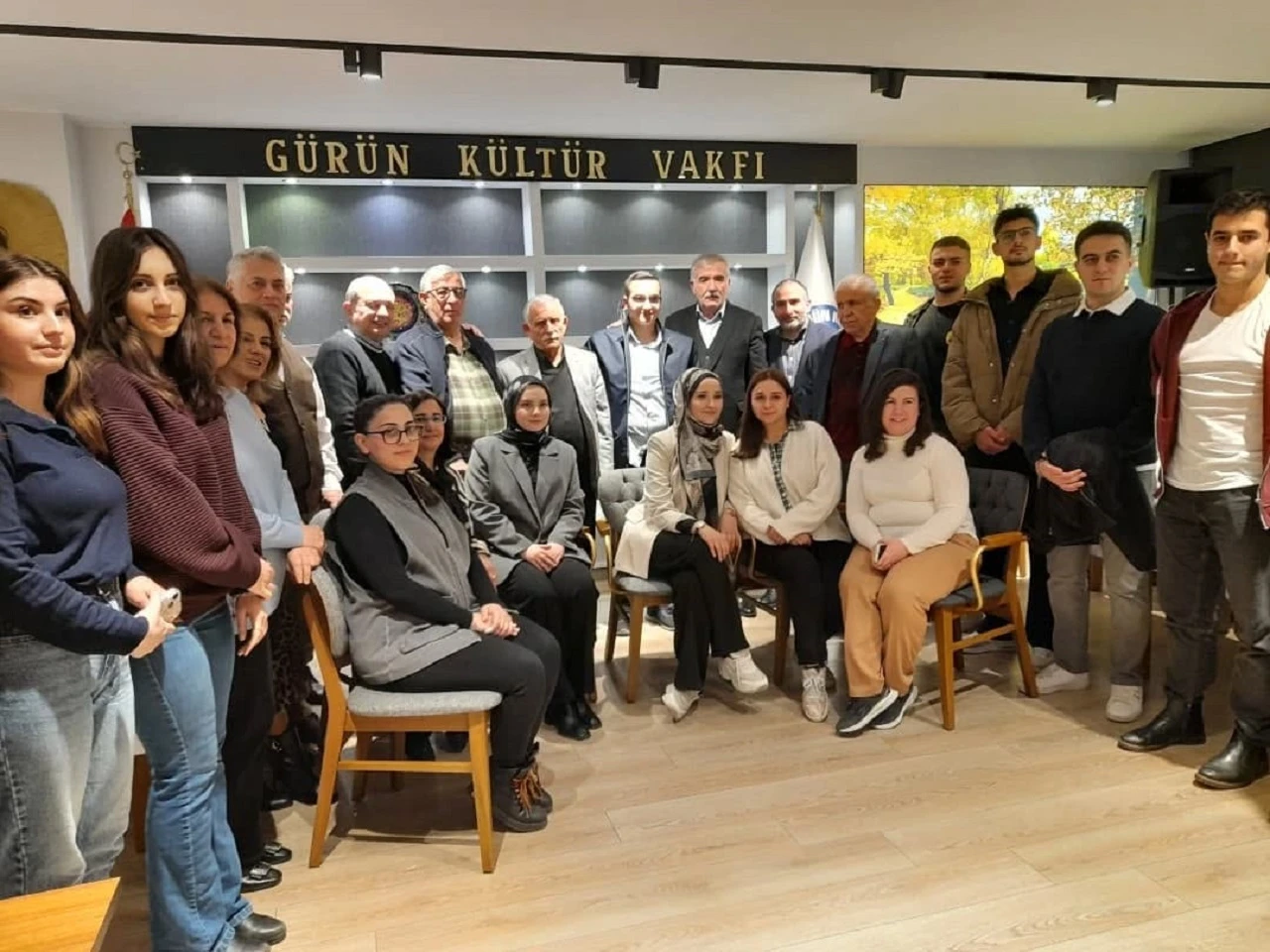 Sivas’ta Vakıf Üyeleri Öğrencilerle İftarda Buluştu