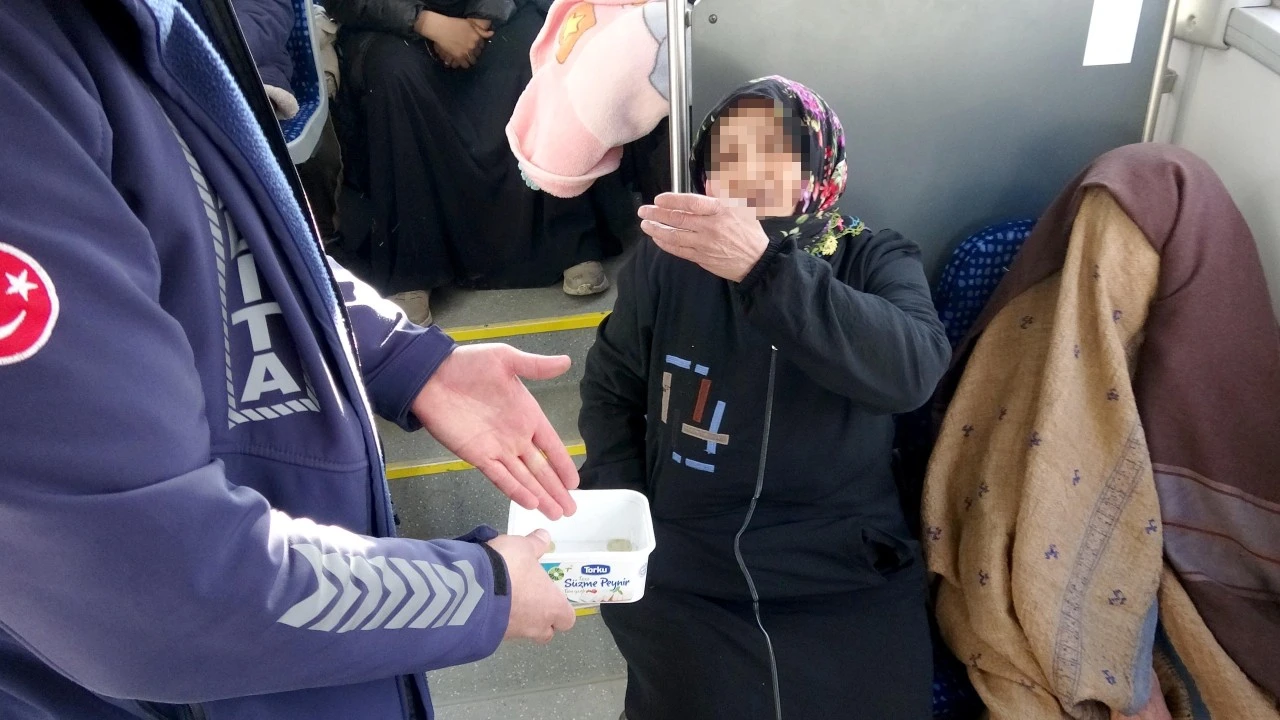 Zabıtanın parasına el koyduğu dilenci: Haram ederim