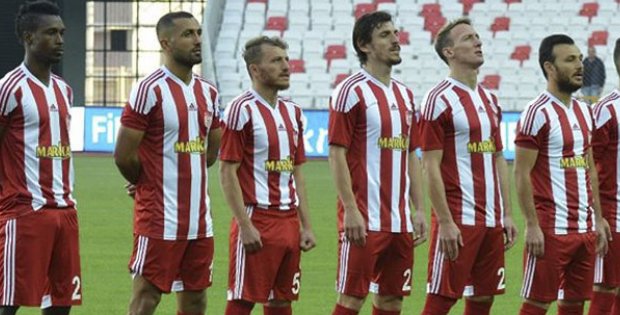 ÜMRANİYE`DE HEZİMET: 4-1