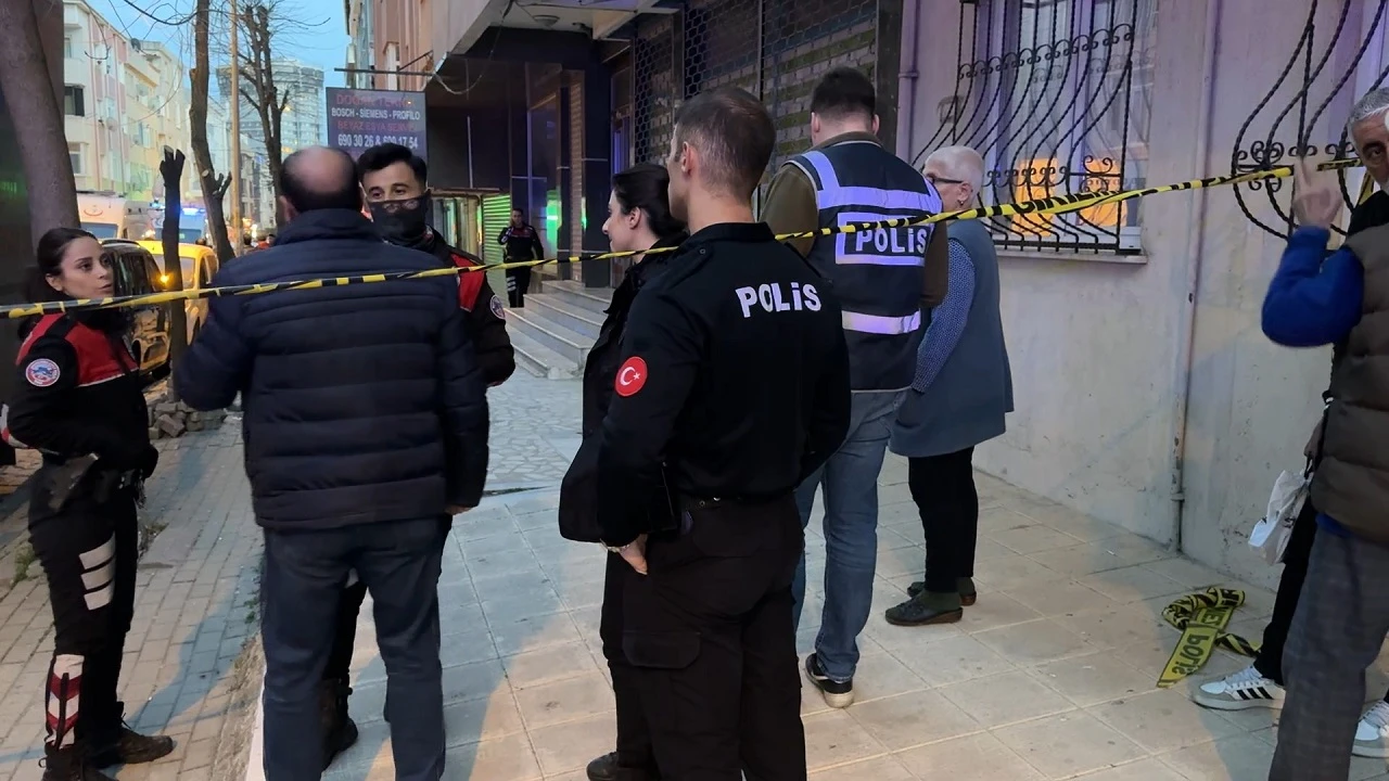 Eski eşini ve kayınvalidesini öldürüp, intihar etti