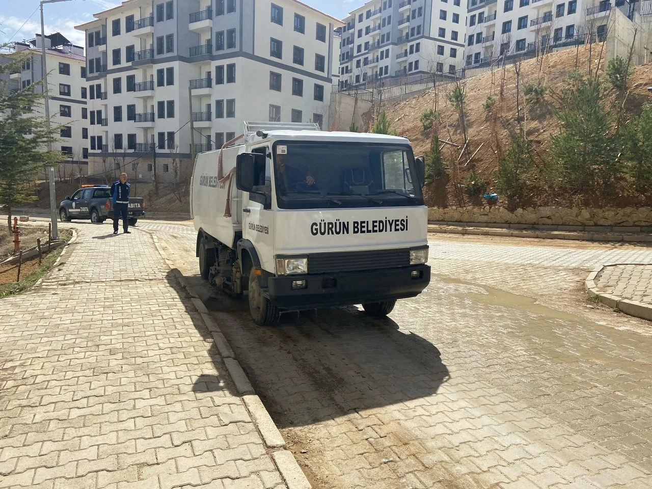 Sivas'ta Havalar Isındı, Bahar Temizliği Başladı